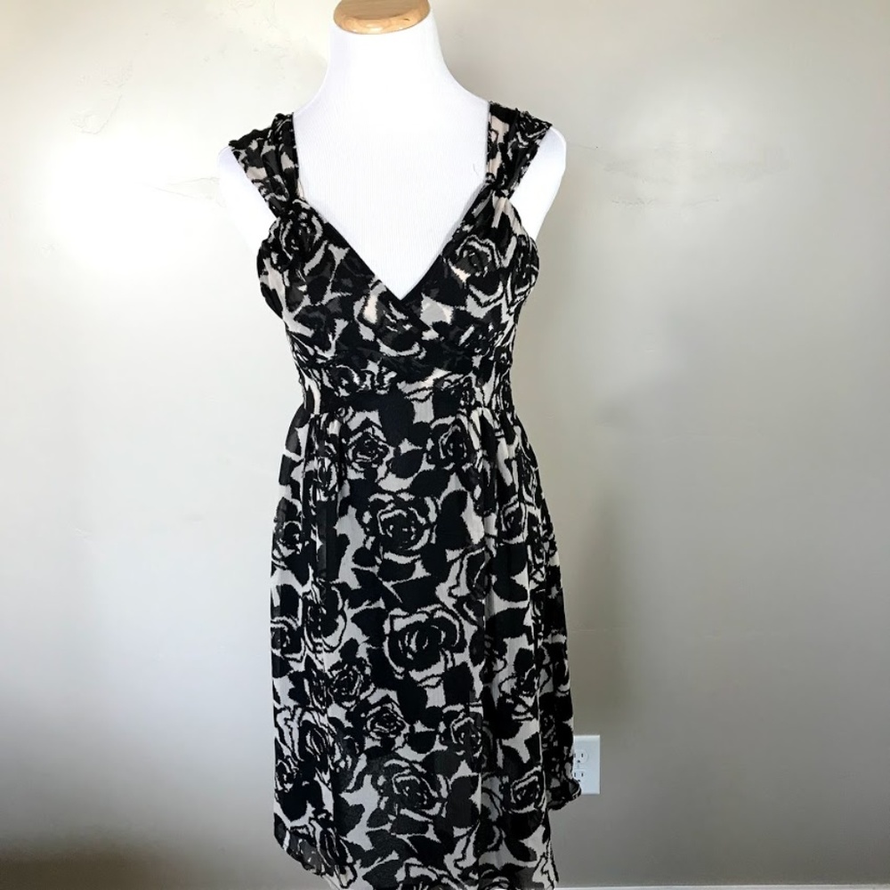 Romy Black and Tan Small Floral V Neck Dress